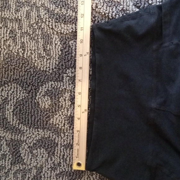 Beyond Yoga Leggings Cropped Running Gym Outdoors Gorpcore Medium Fair - Picture 8 of 10